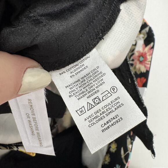 Loft Womens Pants 8 Black The Riviera Cropped Wildflower Floral Cottagecore Boho - Picture 14 of 15